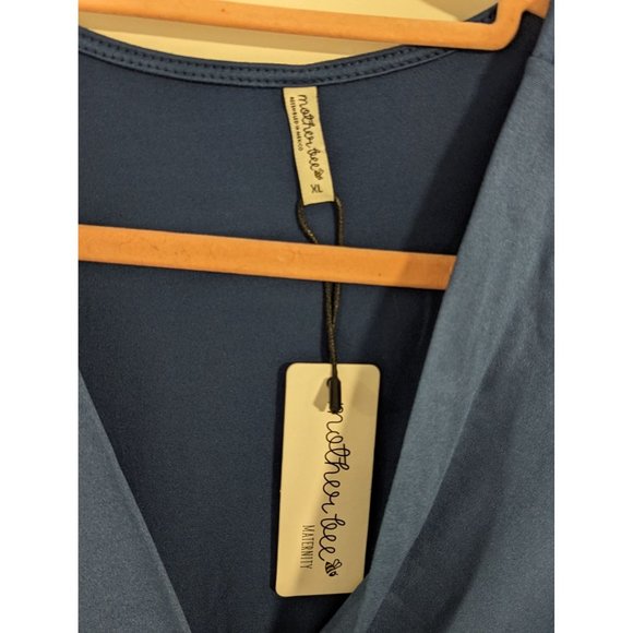 Elegant Navy Blue Maxi Dress - Picture 3 of 4